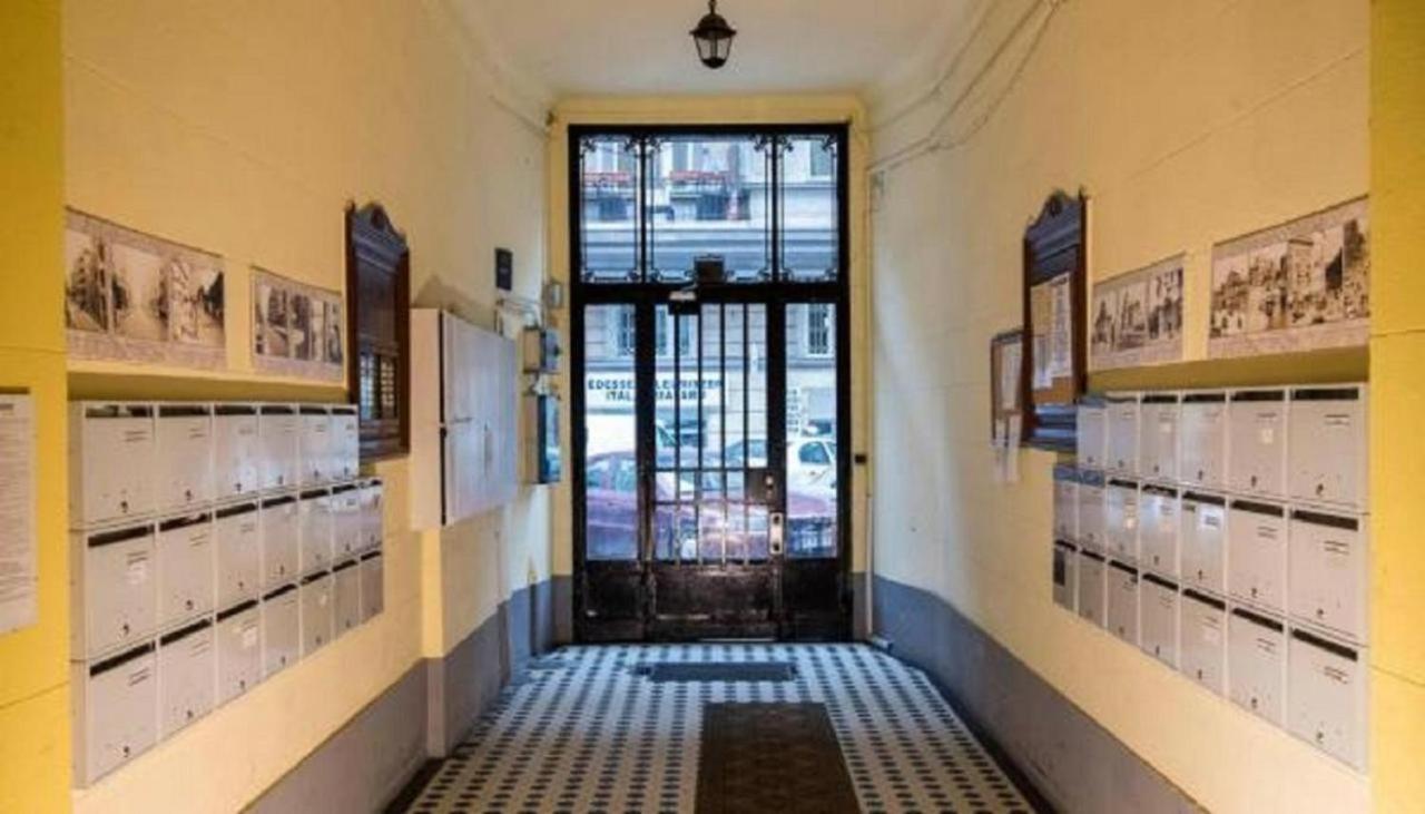 Gorgeous Flat Right Near The City Center Boedapest Buitenkant foto